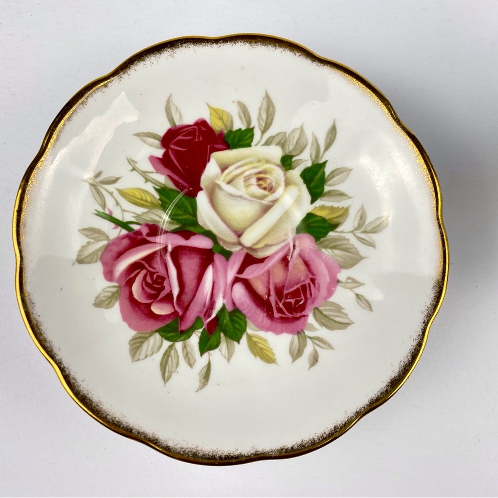 Queen Anne Lady Sylvia Cabbage Roses Tea Saucer Only Replacement Vintage England